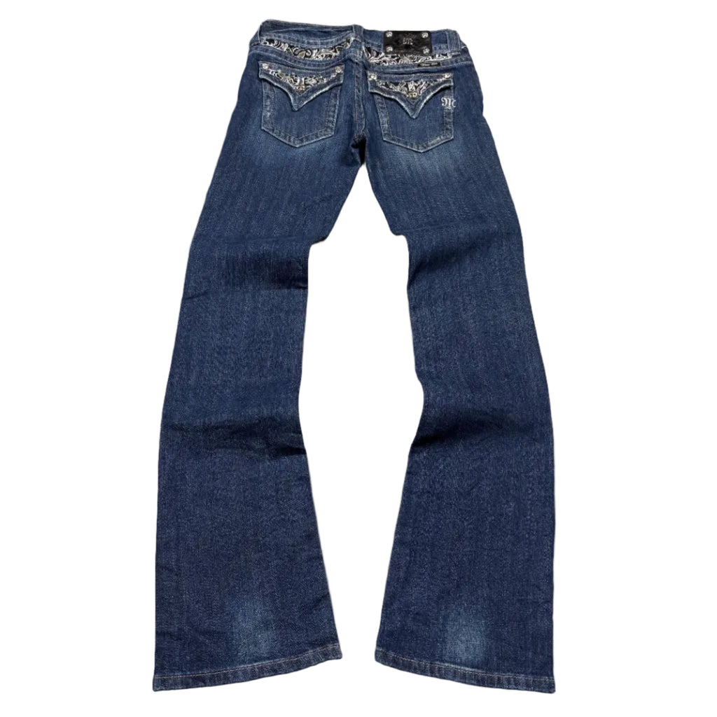 Miss Me Bootcut Jeans (28)