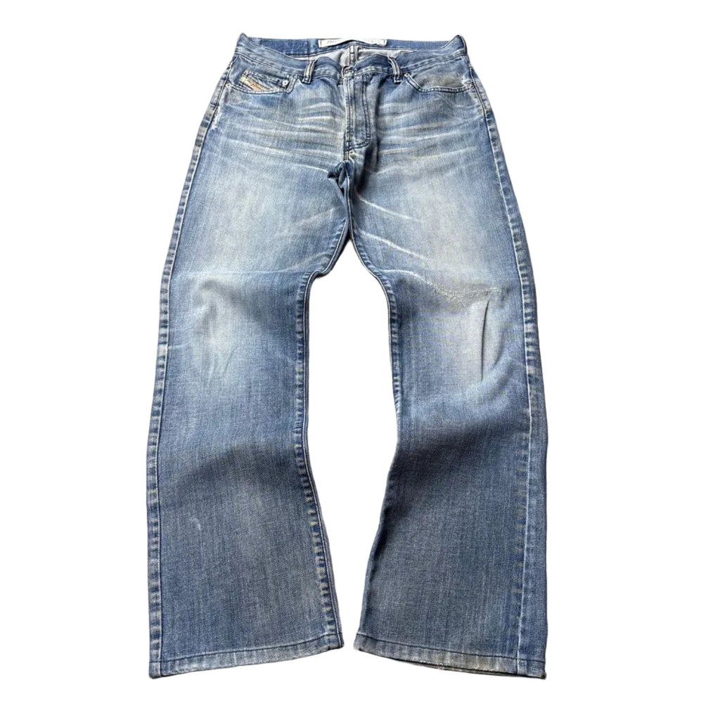 Diesel Straight Jeans (33)