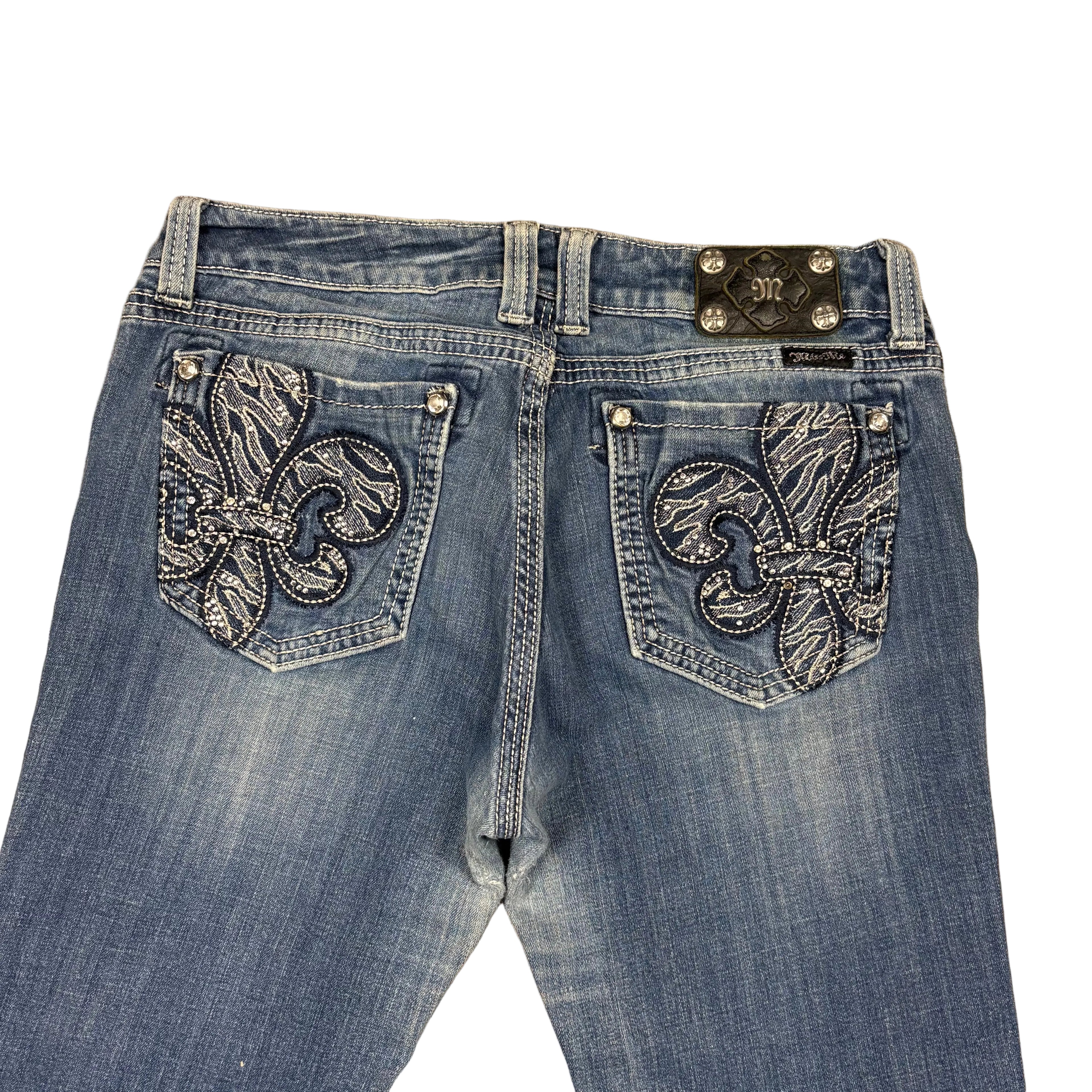 Miss Me Bootcut Jeans (31)